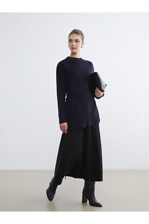 Alita City Lcw Modest Black Plain Long Women's Skirt with a Difference