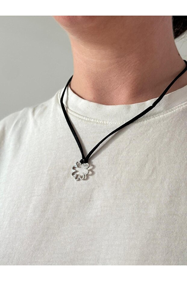 Black String Flower Necklace - 5
