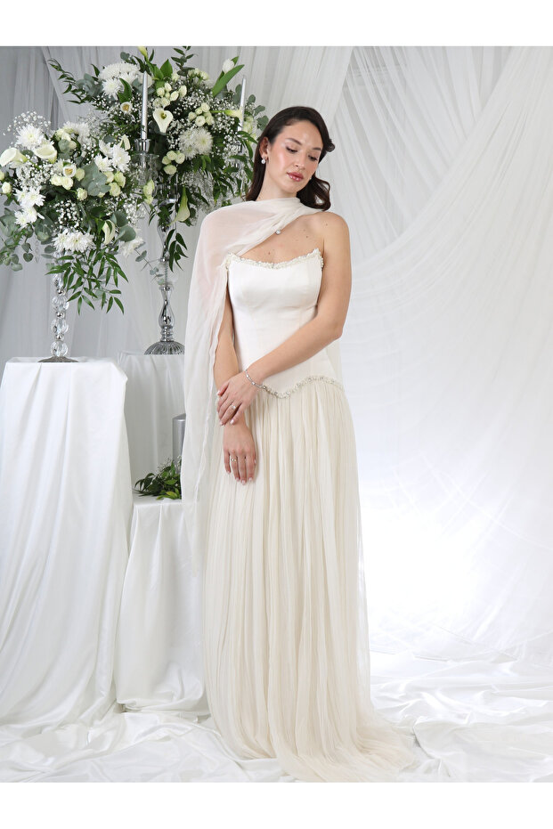 Captivating Affection Uzun Nişan Elbisesi - 2