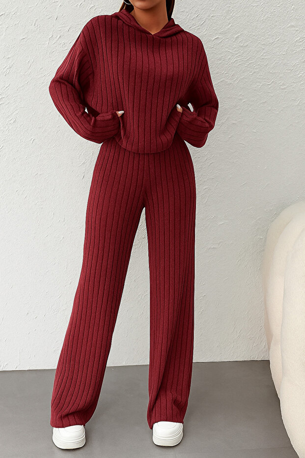 bordó kapucnis, bordázott szövetből készült széles szárú alsó felső szett - 1