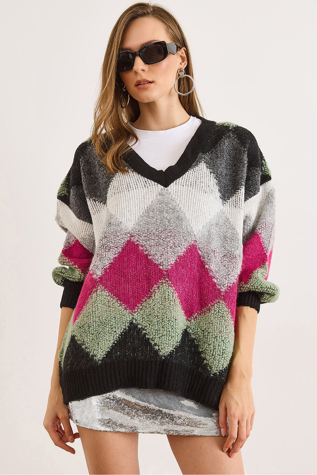 Women's Gray V-Neck Baklava Detailed Oversized Knitwear Sweater Kzk-19001050