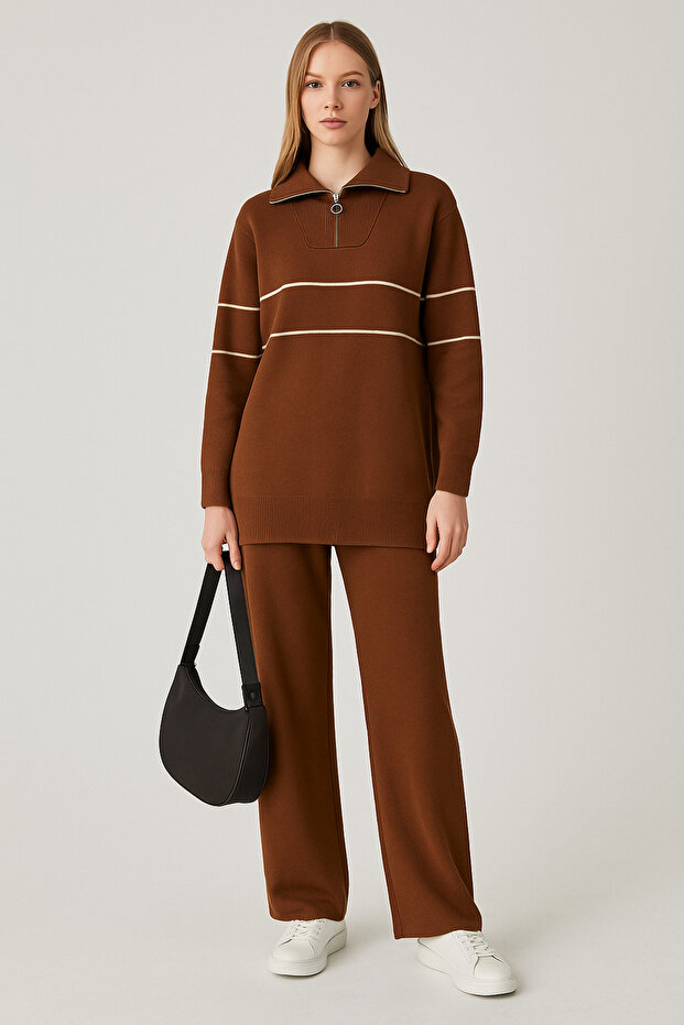 Zipped Stand-Up Collar Knitwear Suit with Pants