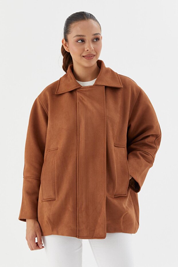 سترة من جلد الغزال باللون البني الداكن - 2