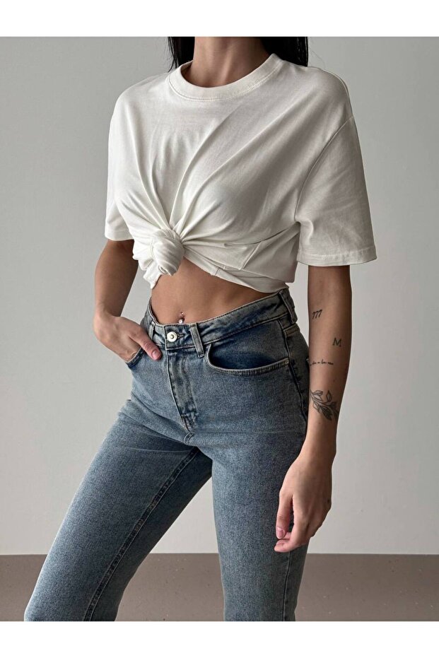 تي شيرت باركر وايت قصة فضفاضة الأساسي - 1