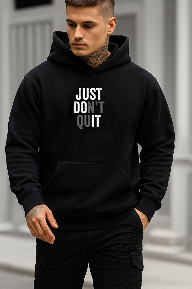 سويت شيرت فضفاض للجنسين بغطاء رأس أسود JUST DON QUIT