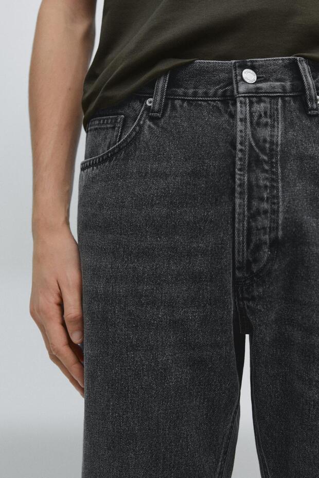 Straight fit jean - 4
