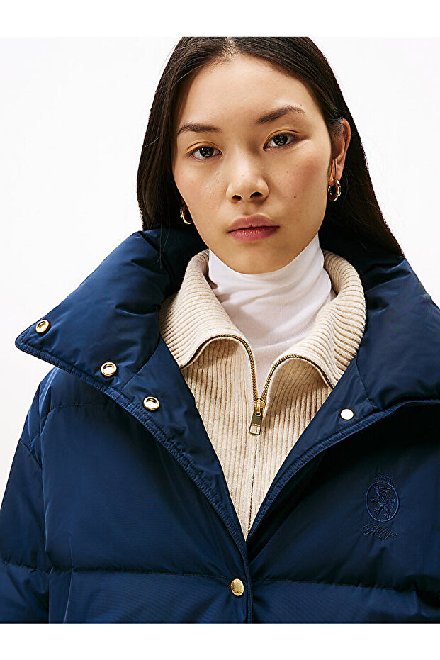 Crest Embroidery Down Puffer Coat - 3