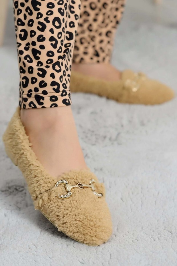 Women's Gold Buckle Winter Ballerina Shoes for Home and Outdoor Use