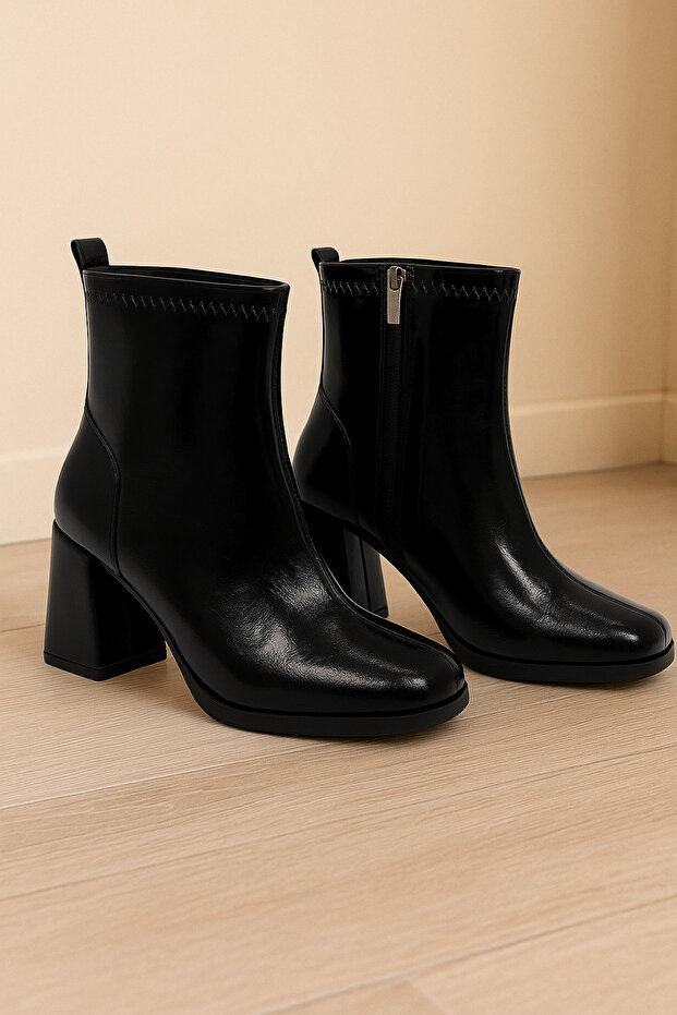 Women's Black Patent Leather Square Front Side Zipper Boots