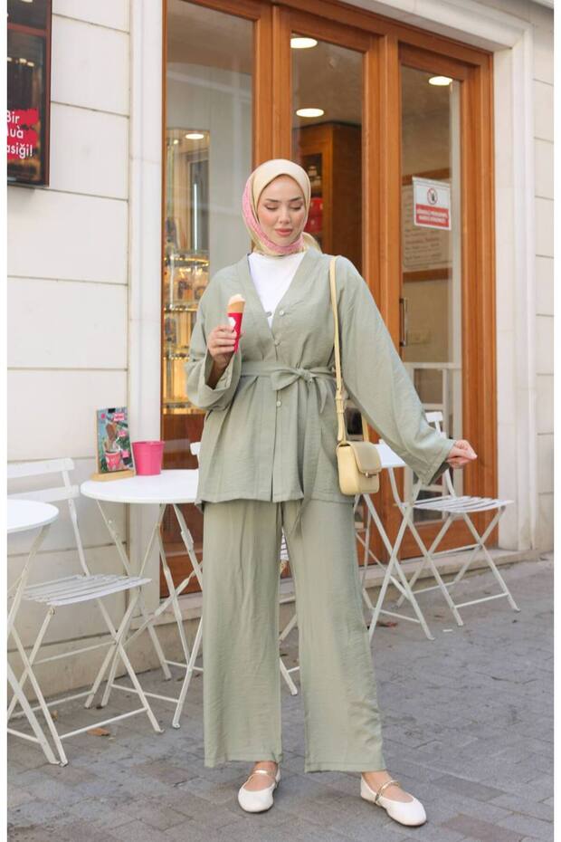 PANTOLONLU TAKIM - 1