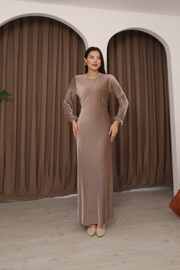 Vizyon Multi Pleated Comfortable Dress with Lace Detail