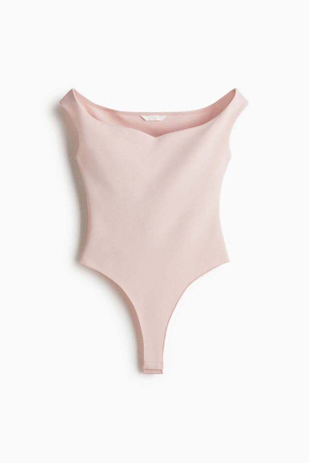 Off-the-shoulder thong body