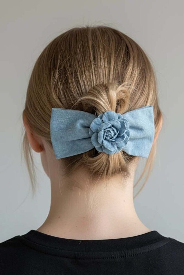 Blue Color Ribbon Figured Flower Detailed Vending Machine Buckle