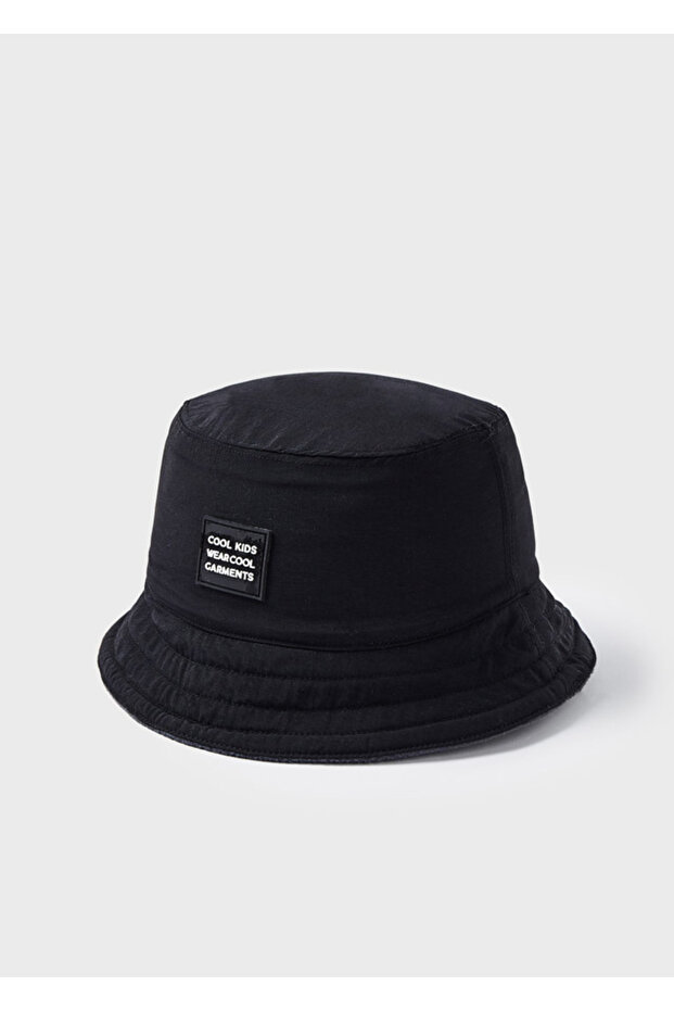BOY'S HAT