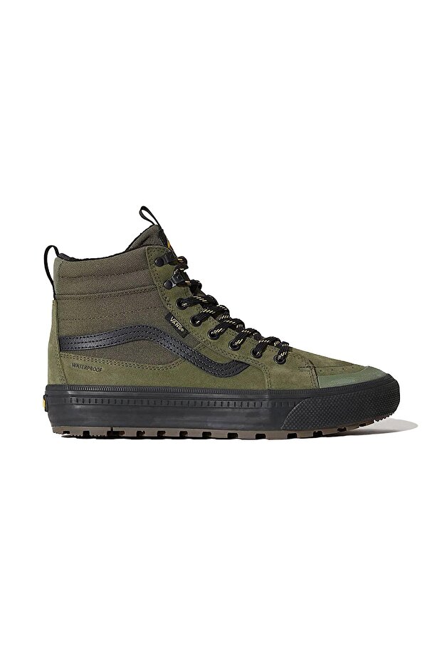 حذاء Sk8-Hi مقاوم للماء ومعزول حراريًا MTE
