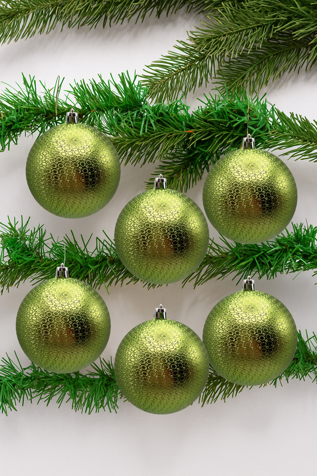 Christmas Pine Tree Ornament Green 8 cm Figured Shiny 6-Piece Cici Ball