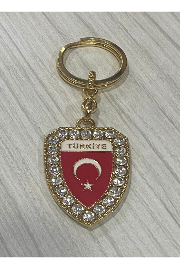 سلسلة مفاتيح معدنية تركية مزينة بالأحجار