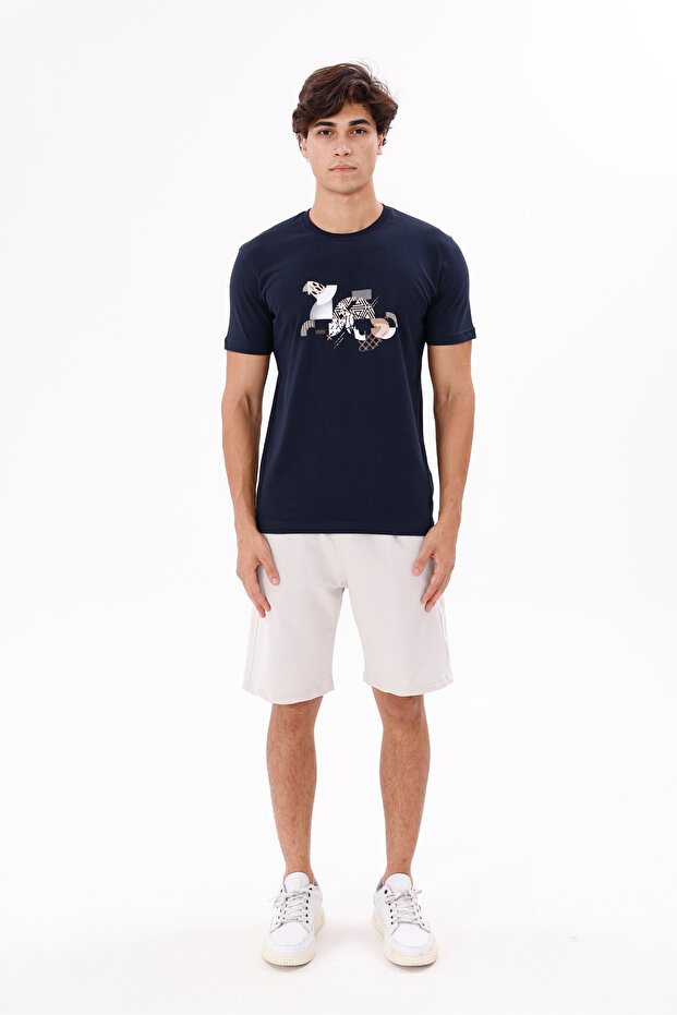 Geometric Pattern on the Front Printed Crew Neck Cotton T-Shirt