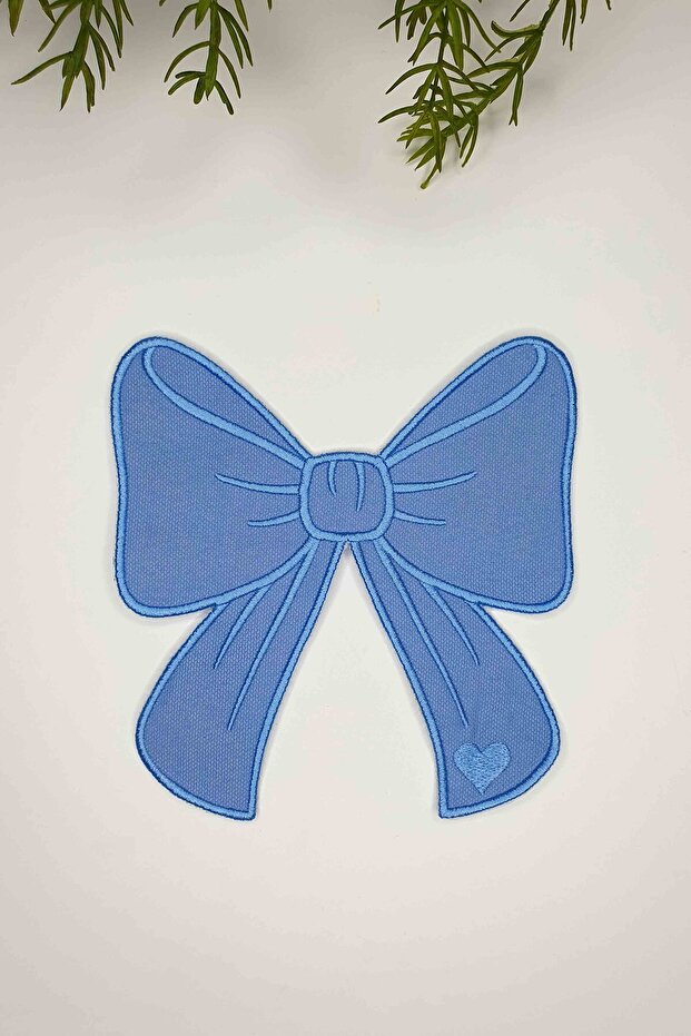 Ribbon-Shaped Baby Blue Fabric Blue Embroidered Cocktail Napkin 1 Piece