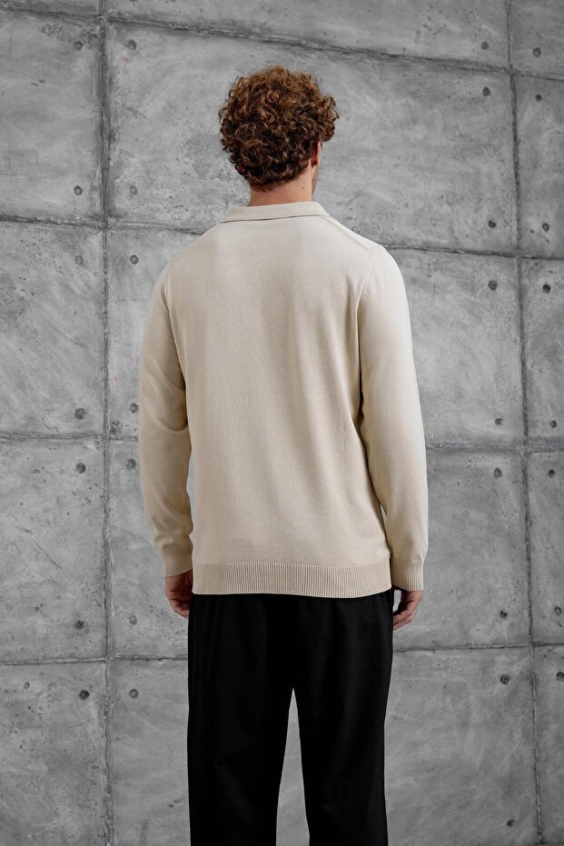 ملابس تريكو أساسية بياقة بولو ونصف سحاب باللون البيج 251 - 4