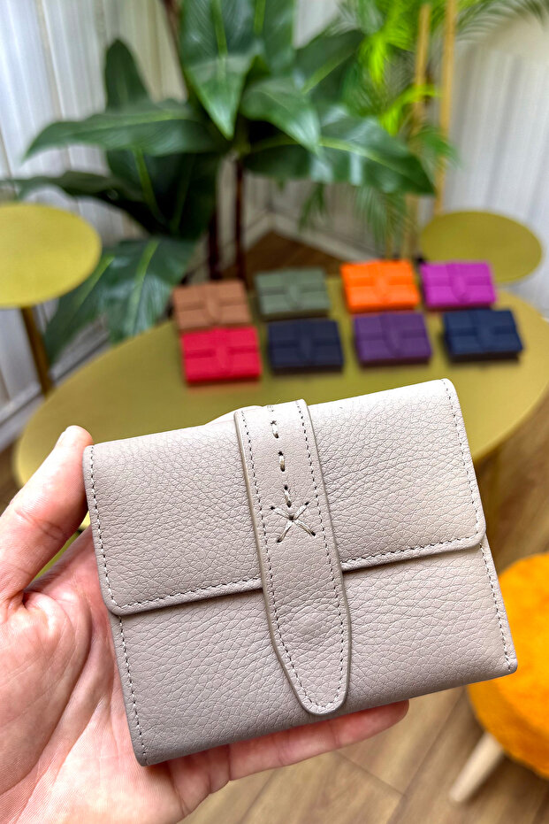 Lily Mink Genuine Leather Women's Wallet Is Polite, Stylish and Convenient