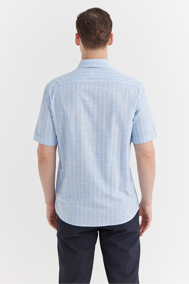 Men's Striped Pattern Shirt - 7