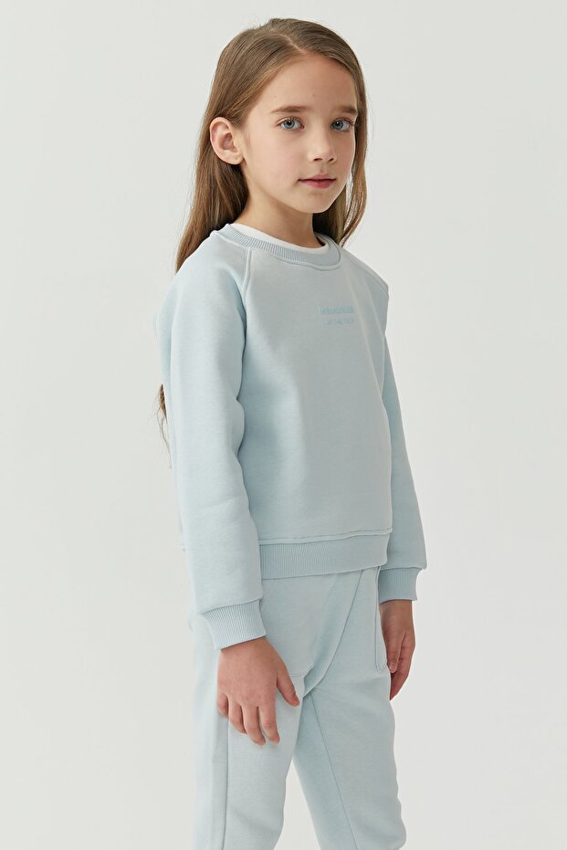 Girl's Basic Sweat Top - 2