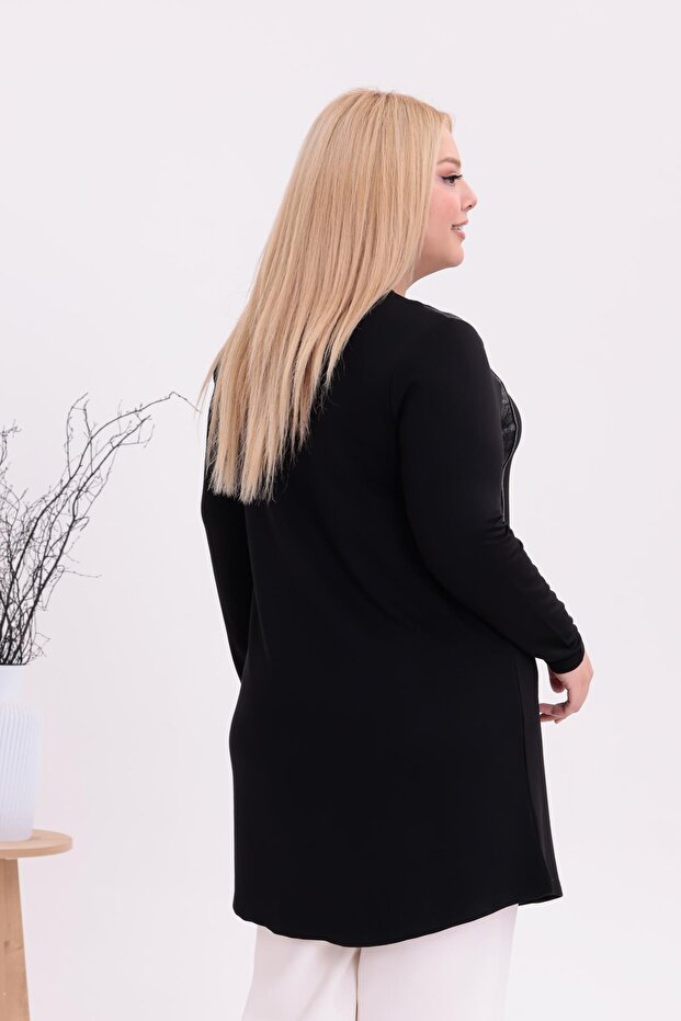 بلوزة تونيك كبيرة الحجم بياقة على شكل حرف V - 7