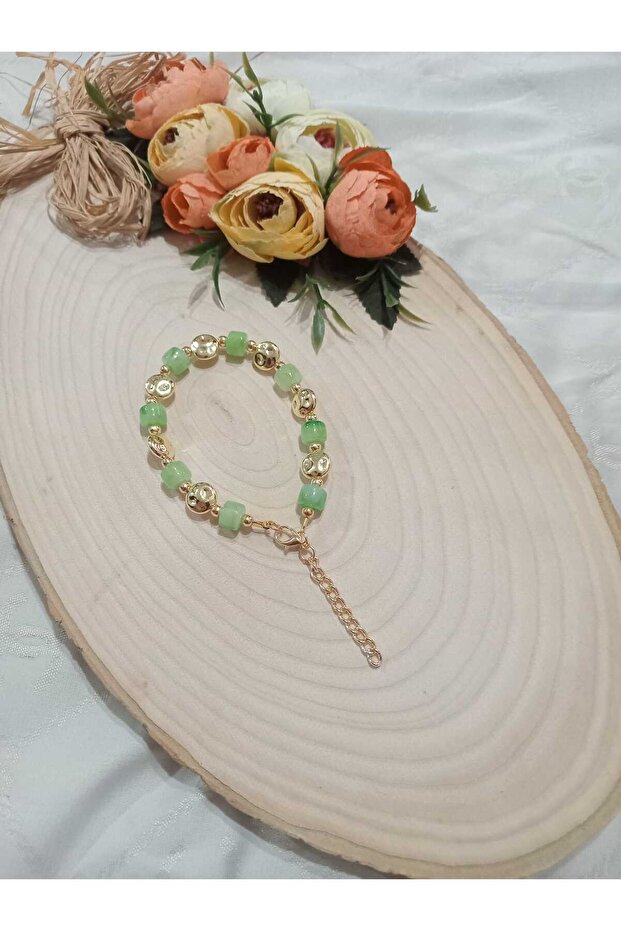 Green Shiny Bracelet