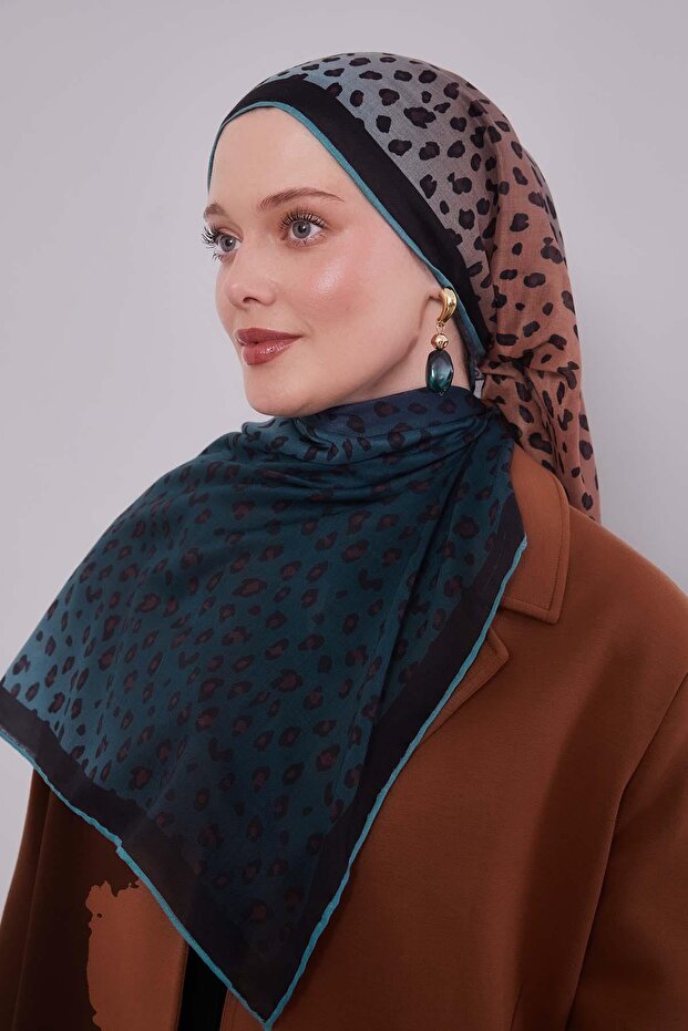 وشاح ناعم بنمط الفهد الأخضر العشبي - 2