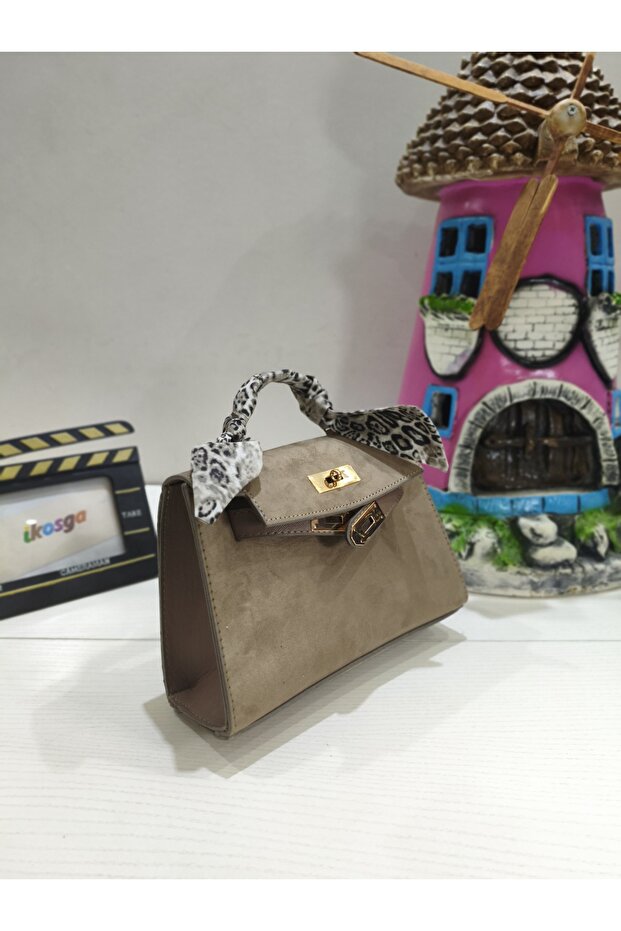 Mink Stylish and Elegant Bag with Scarf Detail