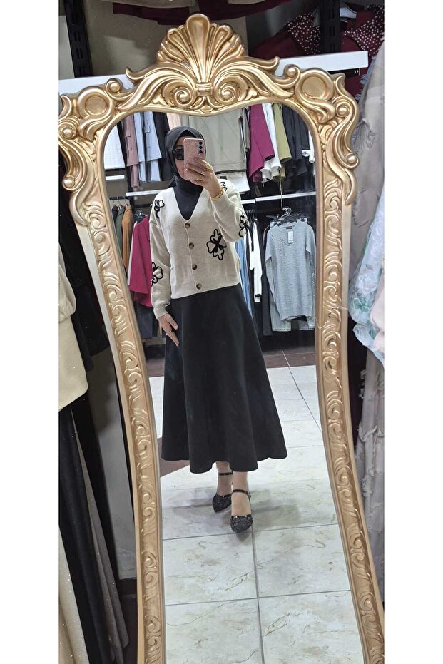 Nakışlı triko hirka - 3