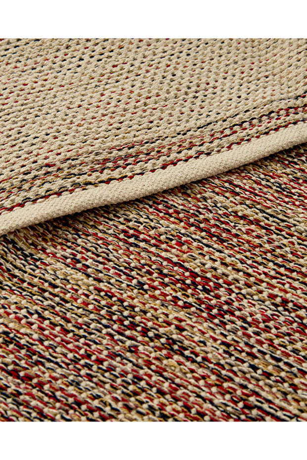 مفرش منسوج مطبوع باللون البني - 4