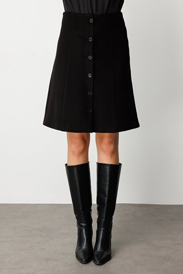 Buttoned Front Above-Knee Skirt - 3