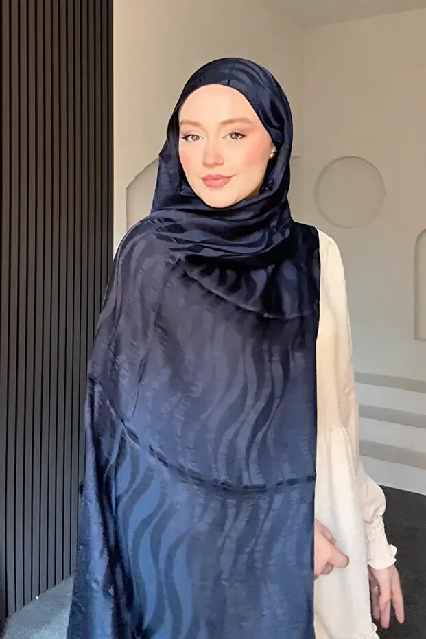 شال جاكار فاخر بنمط مموج - أزرق داكن