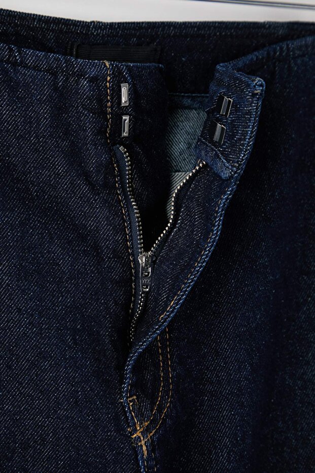 Trendyol Studio Collection Koyu Mavi Bel Detaylı Yüksek Bel Baggy Jeans TWOAW26JE00243 - 5