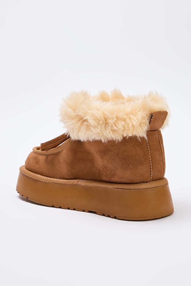 Taba Kürklü Bağcık Detaylı Kadın 4,5 cm Düz Flatform Topuklu Kar Bot Kar Bot TAKAW26BO00094 - 4