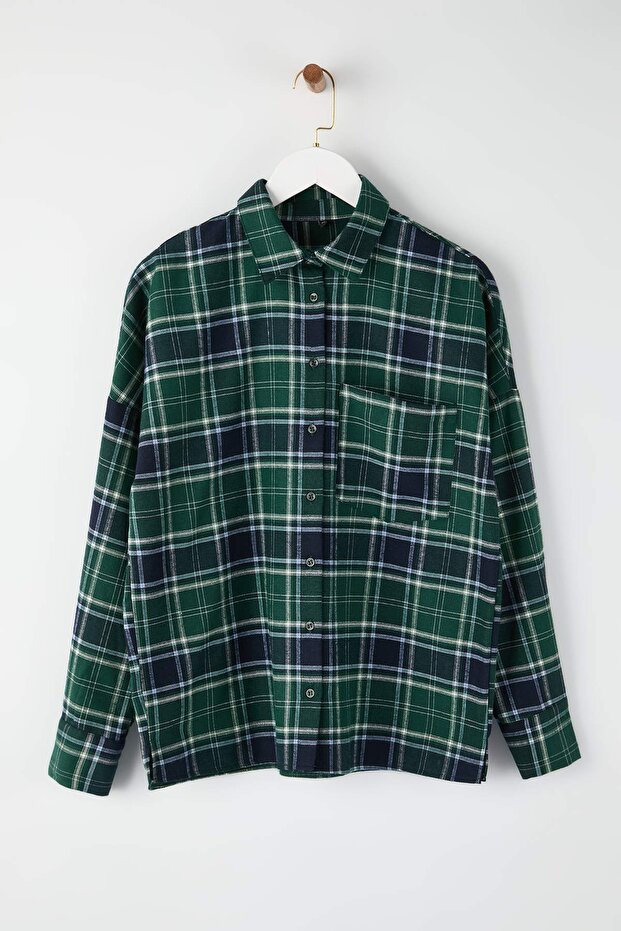 Mavi-Çok Renkli Flanel Ekoseli Oversize/Geniş Kalıp Gömlek TWOAW26GO00132 - 5