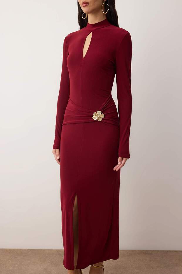 Bordo Aksesuar Detaylı Örme Maxi Astarlı Elbisesi TPRAW26EL00110 - 3