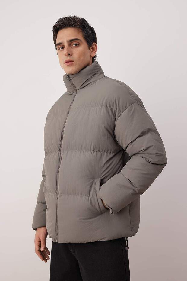 Gri Unisex Oversize Fit Dik Yaka Suya ve Rüzgara Dayanıklı Şişme Kışlık Mont TMNAW24MO00003 - 3