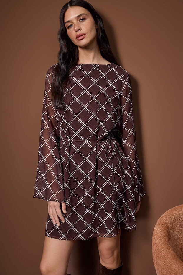 Kahverengi Ekose / Kareli Kısa / Mini Dokuma Elbise TWOAW26EL00335 - 2
