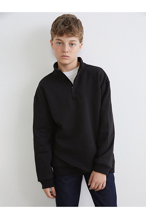 Esse Collection Black High Collar Boys' Thick Sweatshirt