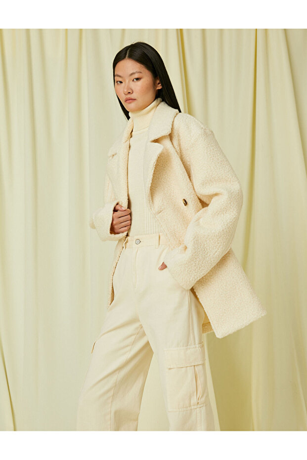 Short Double Breasted Plush Coat with Pockets