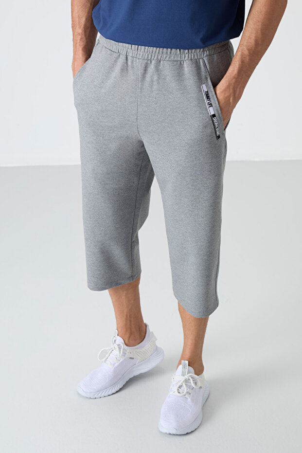 Gray Melange Front Pocket Detailed Standard Mold Classic Leg Men's Capri - 83092