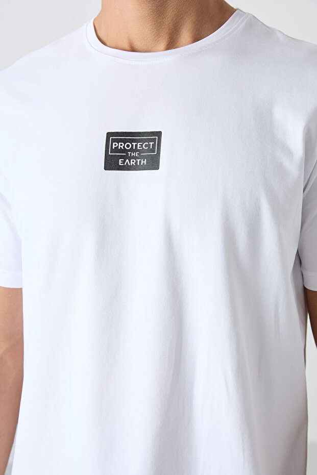 Beyaz - Siyah Pamuklu Yumuşak Dokulu Standart Fit Baskılı Erkek Şortlu Takım - 85243 - 3