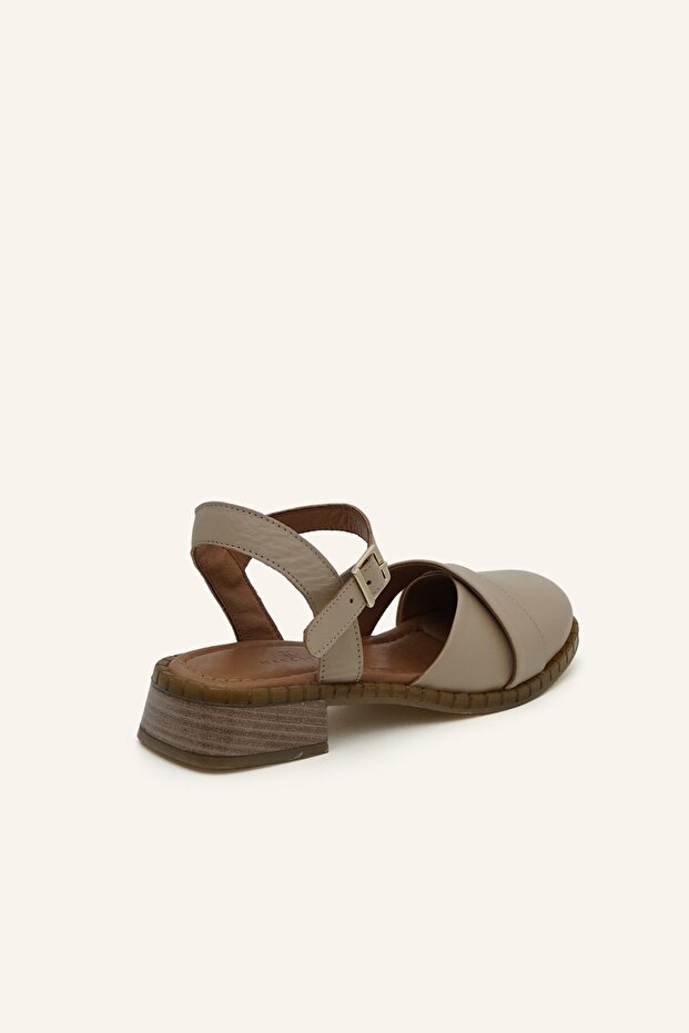 Bej Deri Sandalet - 4