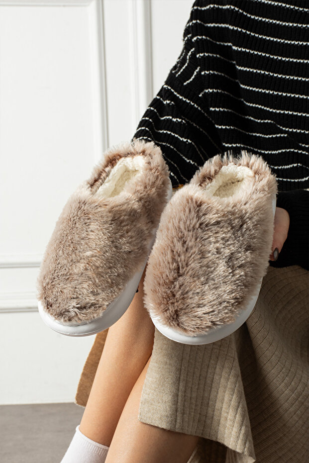 نعال إيفا من القطيفة باللون البني - 2