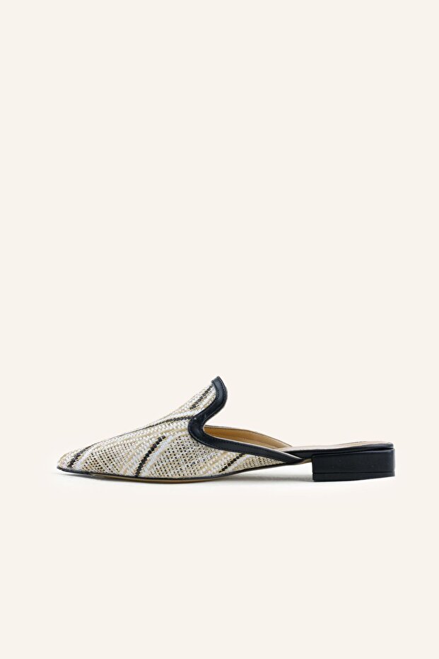 Siyah Hasır Terlik - 3