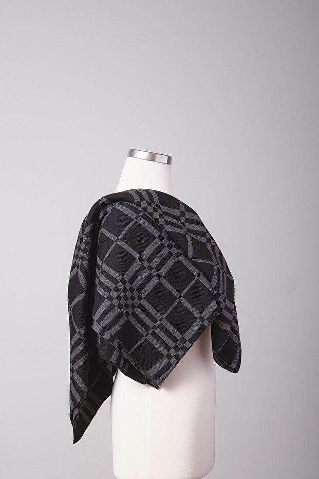 Checkered Shawl - 4