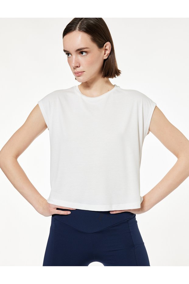Comfortable Fit Modal Fabric Crew Neck Sports Zero Sleeve T-Shirt